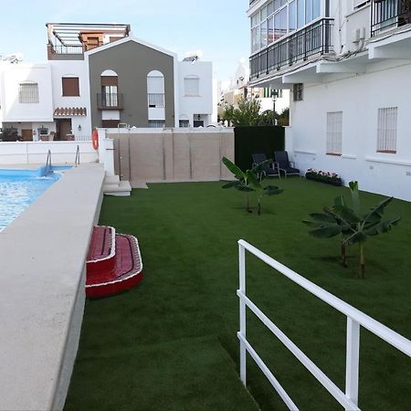 Apartamentos Tursol Nerja Exterior foto